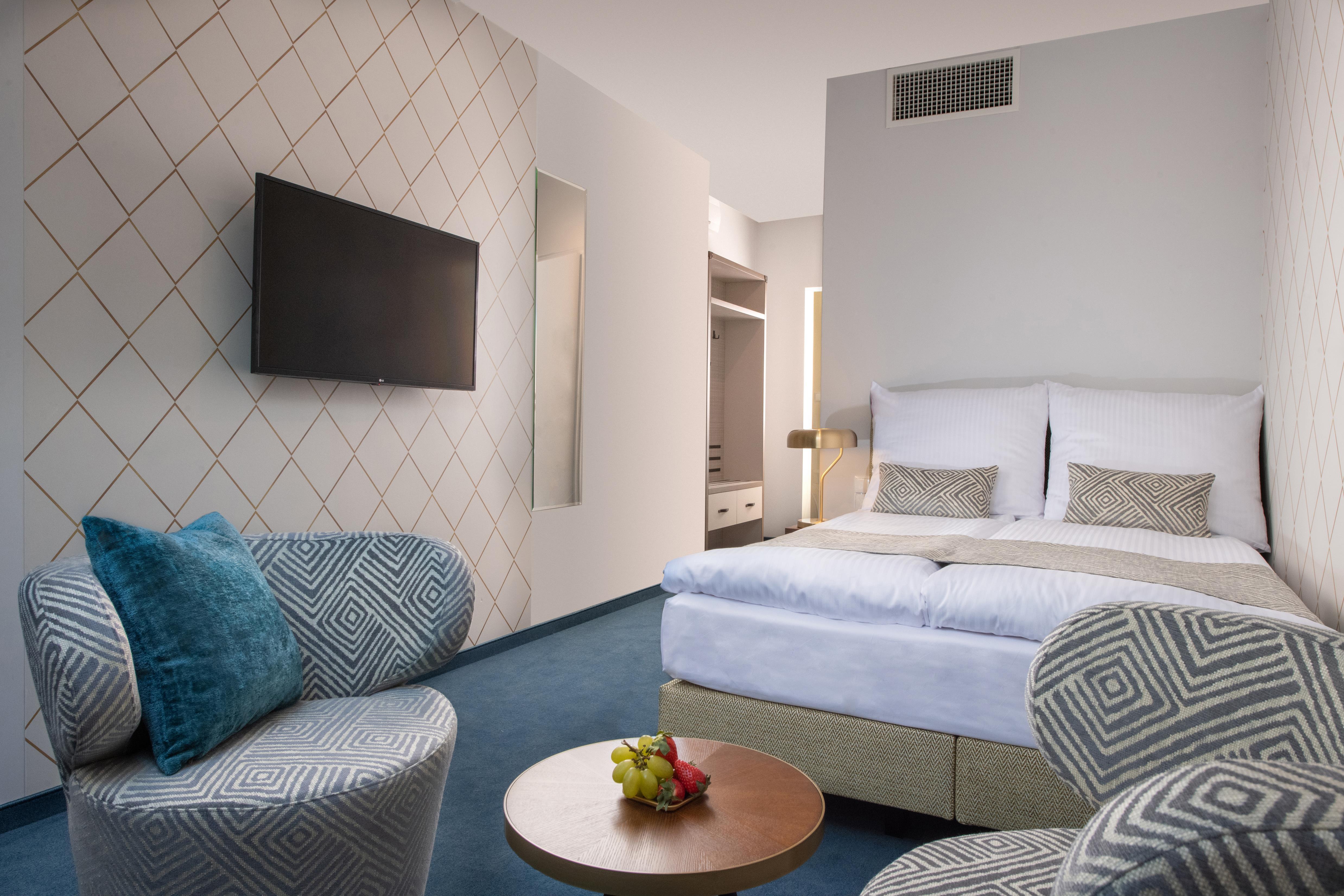Xerion Hotel (Adults Only) Krakow Ngoại thất bức ảnh