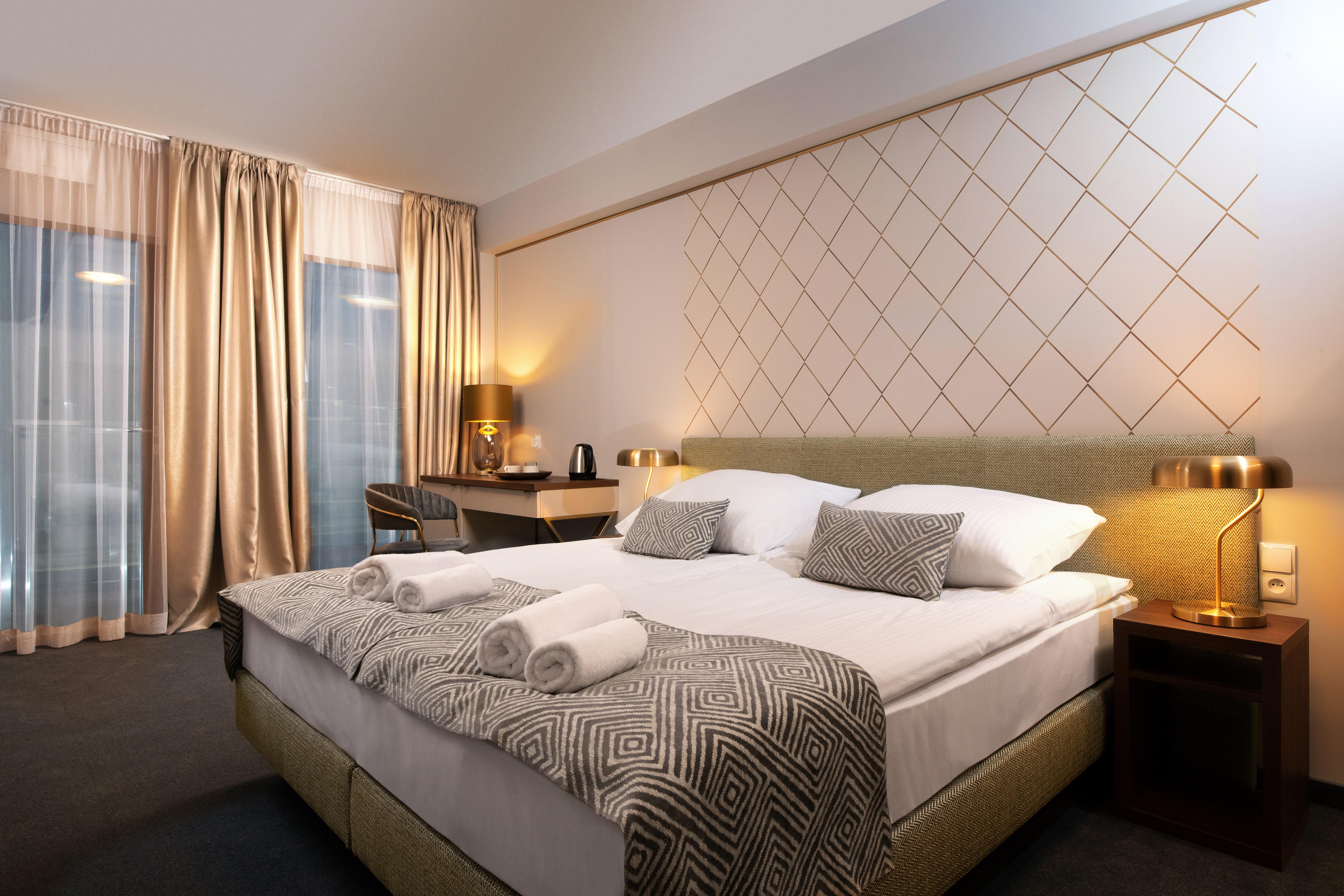 Xerion Hotel (Adults Only) Krakow Ngoại thất bức ảnh