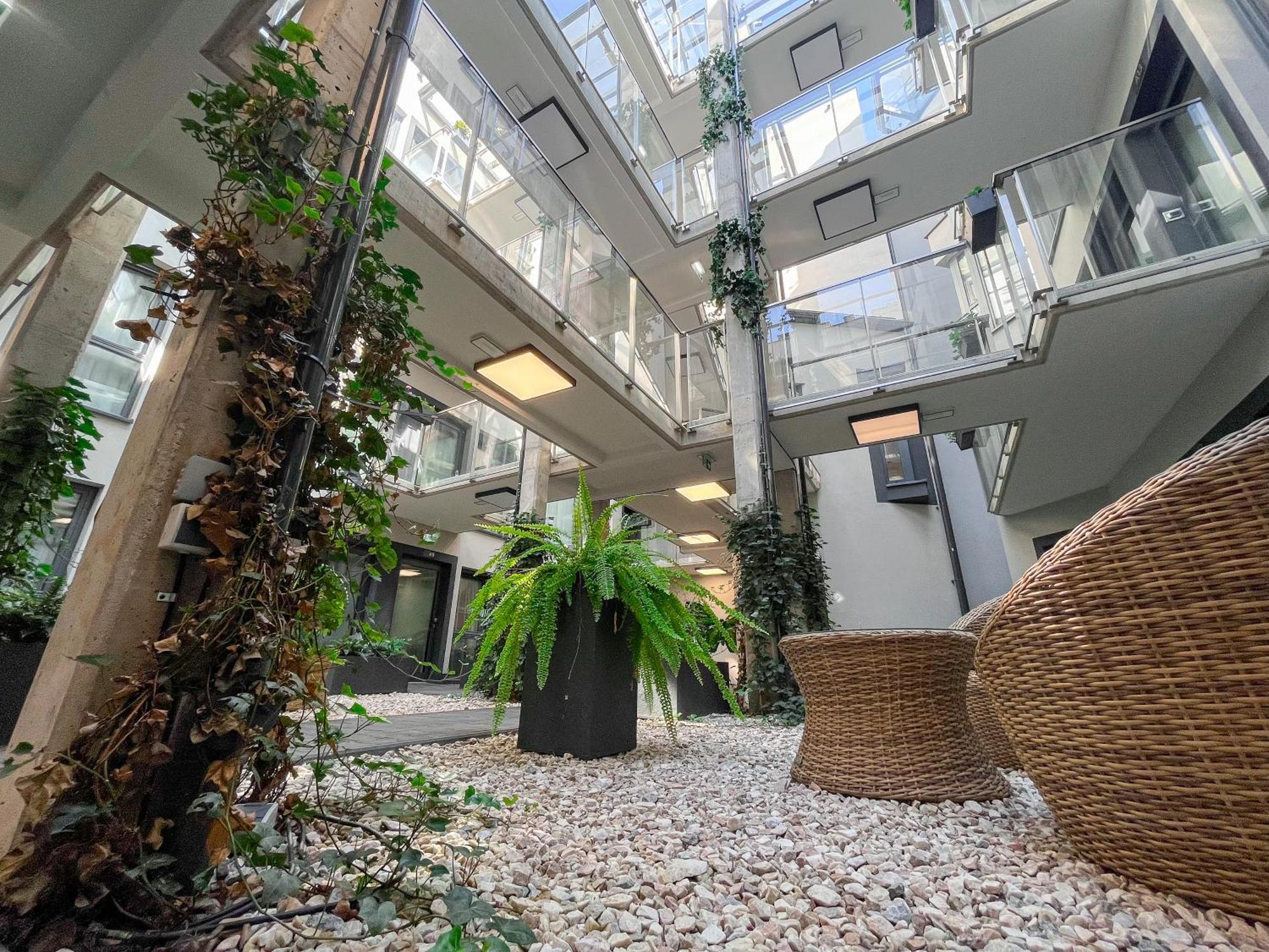 Xerion Hotel (Adults Only) Krakow Ngoại thất bức ảnh